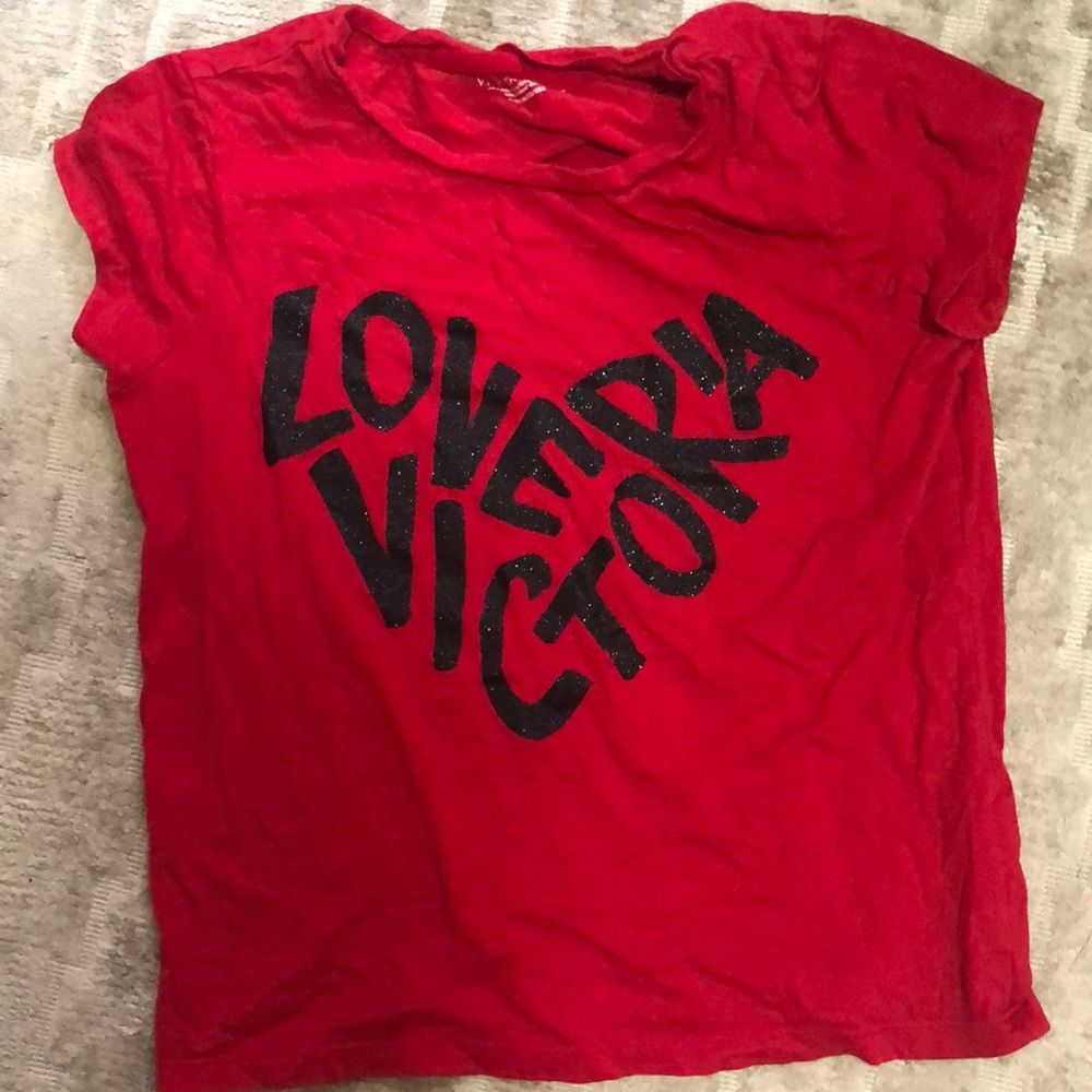 Love Victoria T-Shirt
